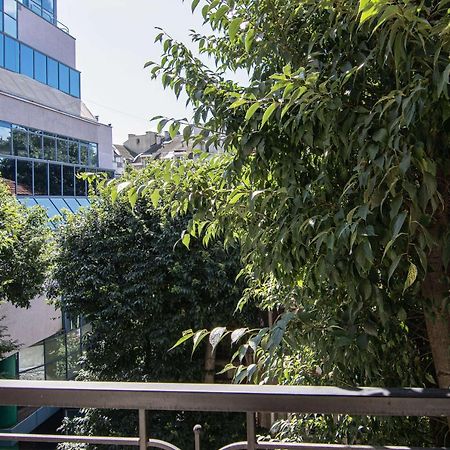Luxury City Center Two Bedroom Apartment Close To Beach Varna Exteriör bild