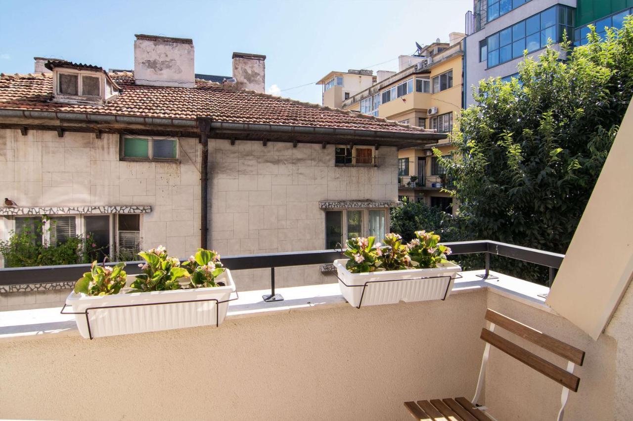 Luxury City Center Two Bedroom Apartment Close To Beach Varna Exteriör bild
